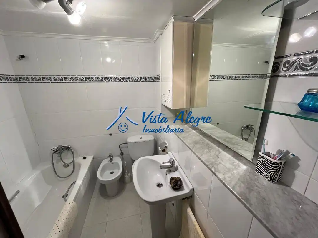 Casa en venta en Calle de Sanguesa, imagen 9