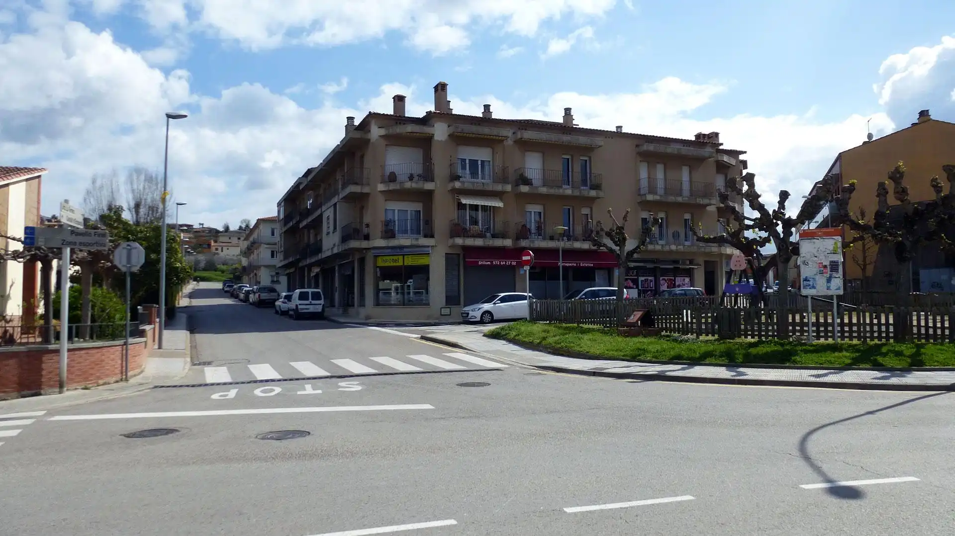 Local commercial à vendre à Carrer Cardenal Vidal i Barraquer