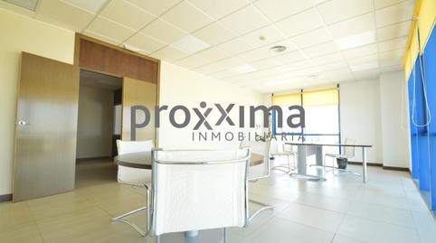 Foto 2 de Oficina de lloguer a San Jerónimo - La Bachillera, Sevilla