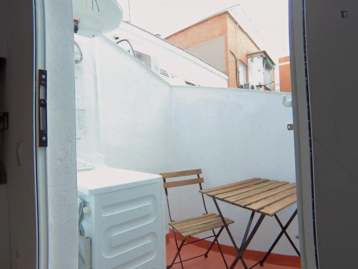Study for rent in Pradolongo