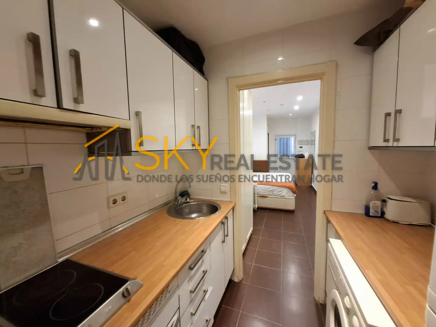 Kitchen of Flat for rent to own in Madrid  with Furnished