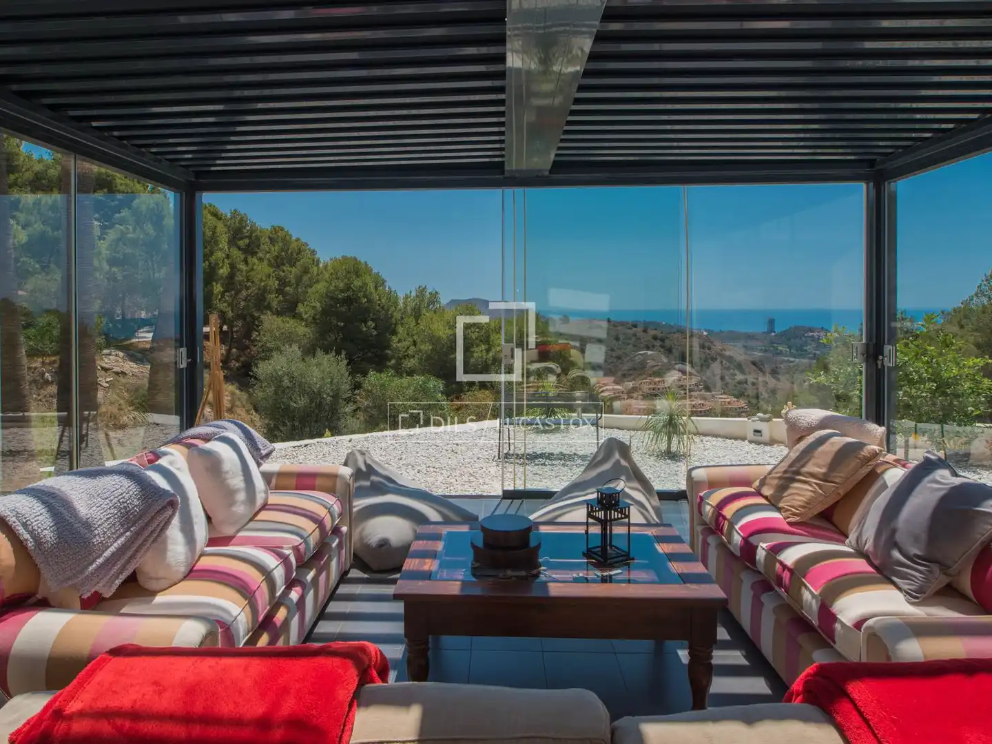 Terraza de Casa o chalet en venta en Málaga con Aire acondicionado, Calefacción y Jardín privado