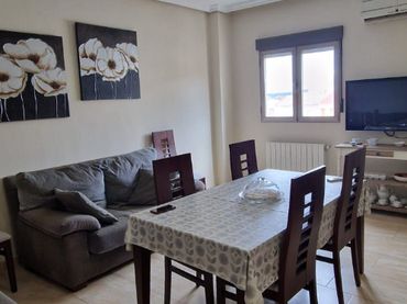 Flat with balcony for sale in Parque de la Constitución 5a