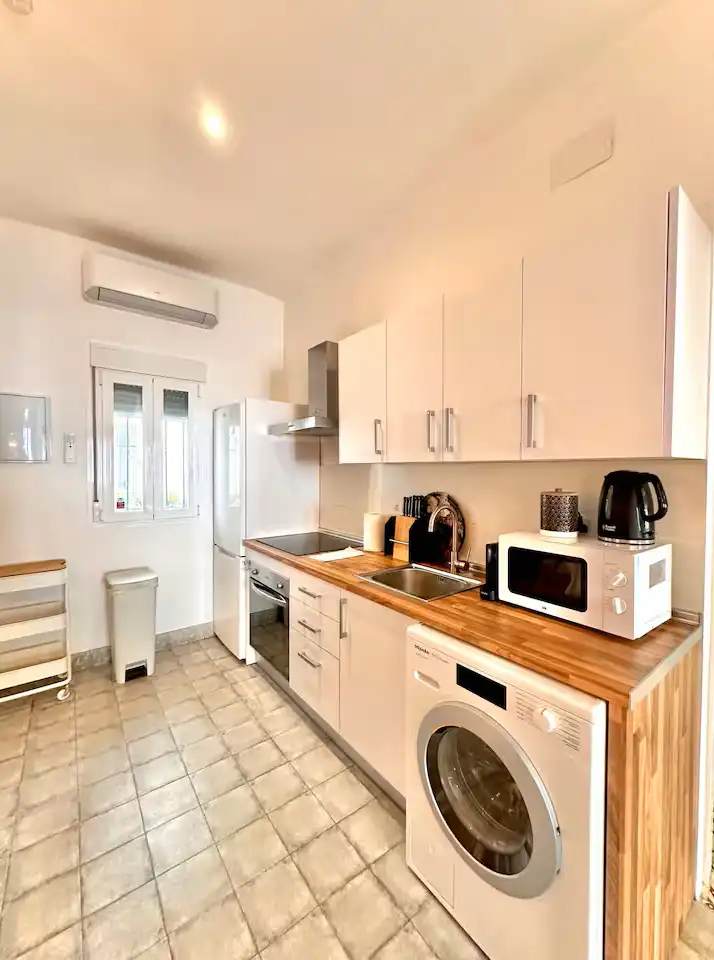 Kitchen of Flat for sale in Málaga  with Air Conditioner, Heating and Furnished