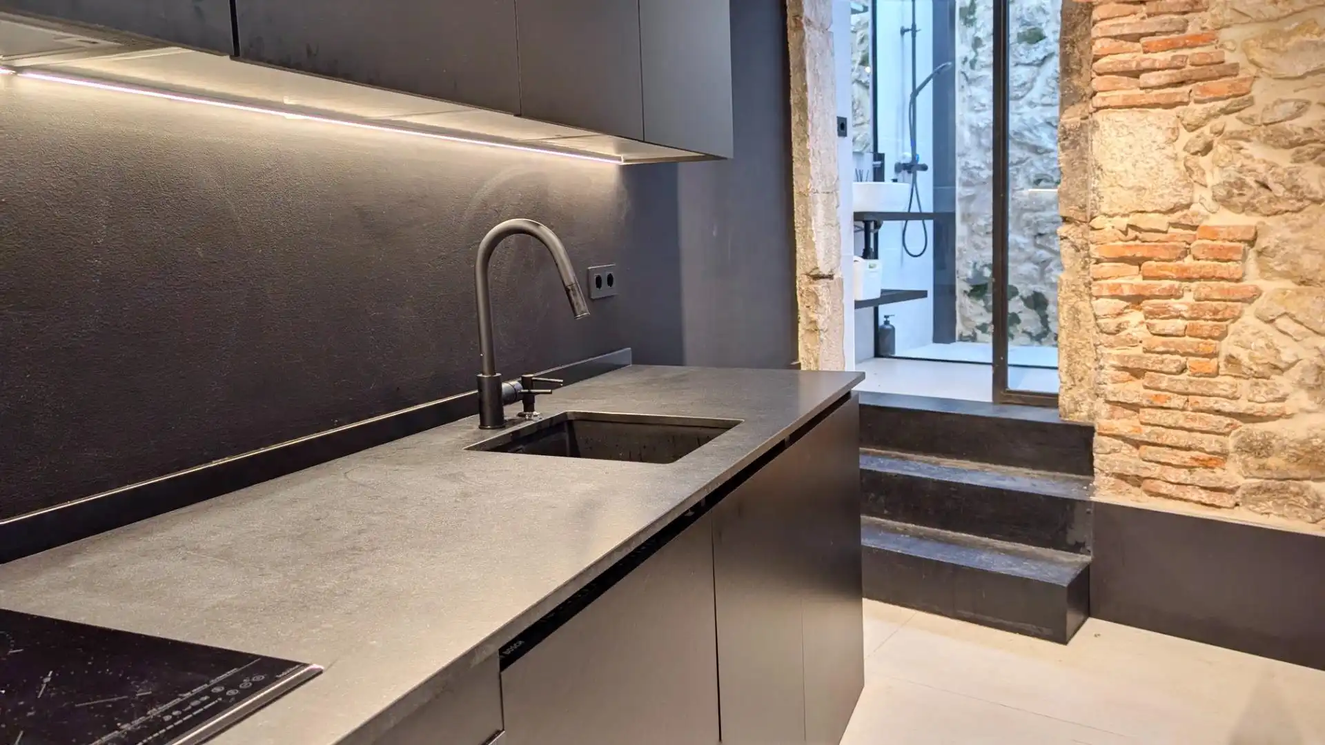 Kitchen of Flat for sale in Santander  with Heating