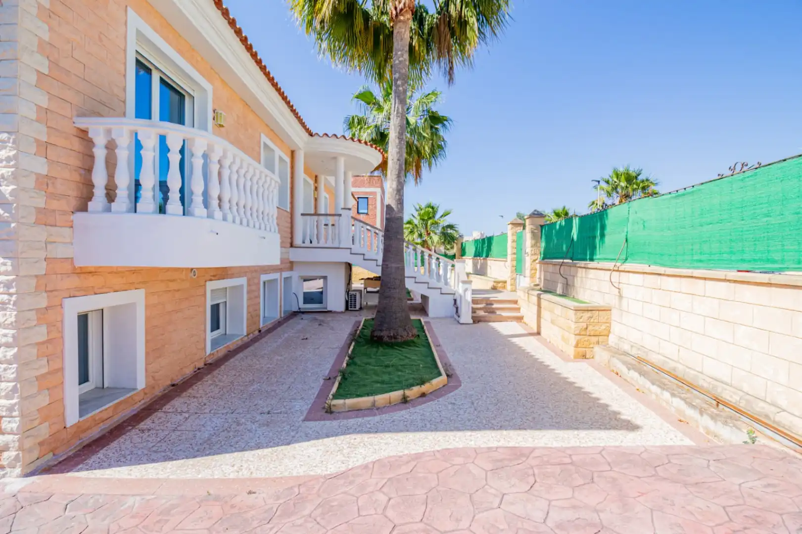 Vista exterior de Casa o chalet en venta en L'Alfàs del Pi con Aire acondicionado, Calefacción y Jardín privado