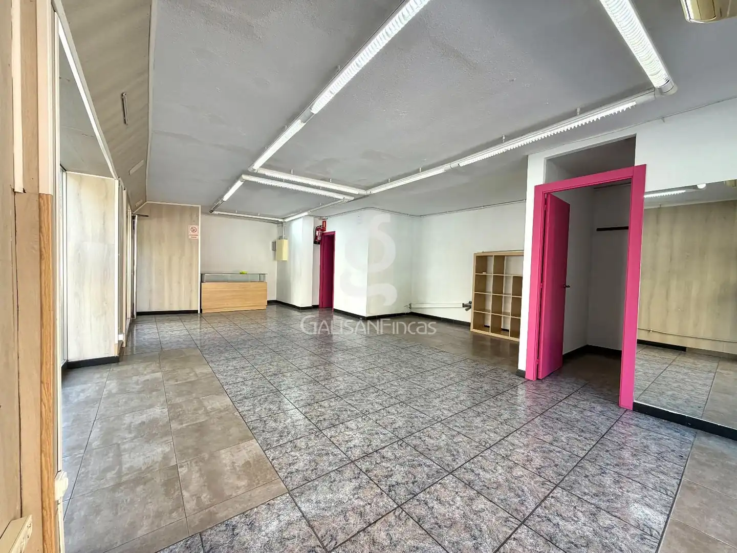 Gewerbefläche zur Miete in Campfasso 48, imagen 3