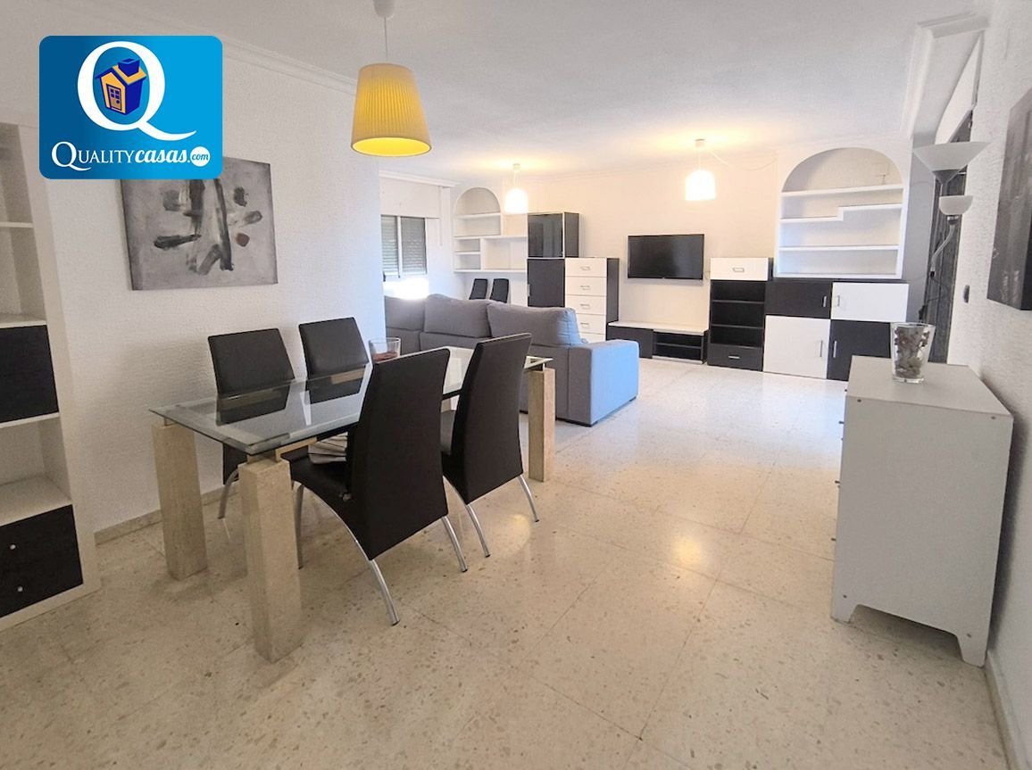Living room of Flat for sale in Alicante / Alacant  with Air Conditioner, Heating and Storage room
