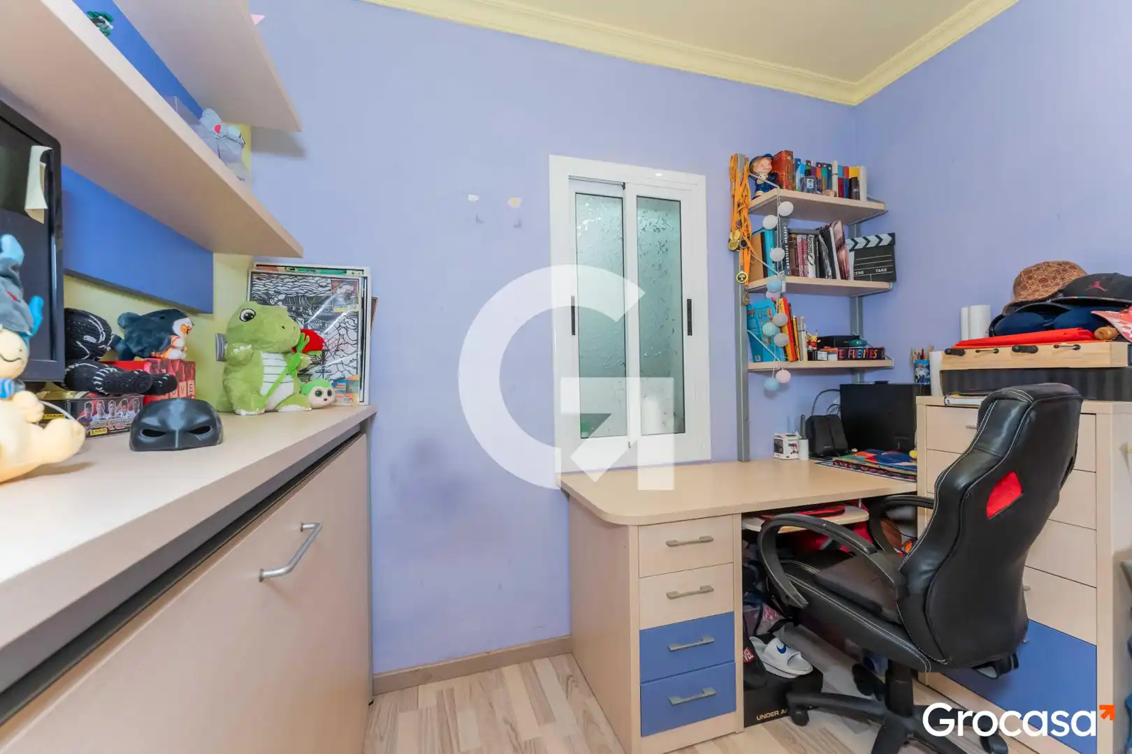 Piso en venta en Cornellà de Llobregat con Aire acondicionado, Calefacción y Terraza