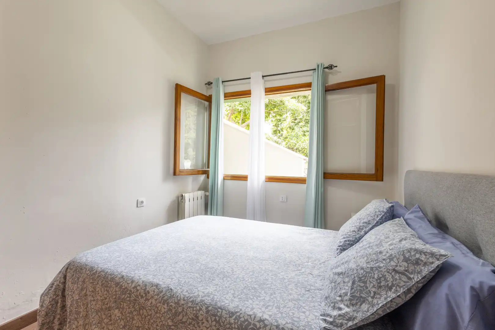 Bedroom of Houses for sale in La Orotava  with Private garden, Terrace and Storage room