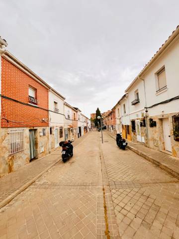 Casa adosada en Venta en Calle de Egipto en Simancas