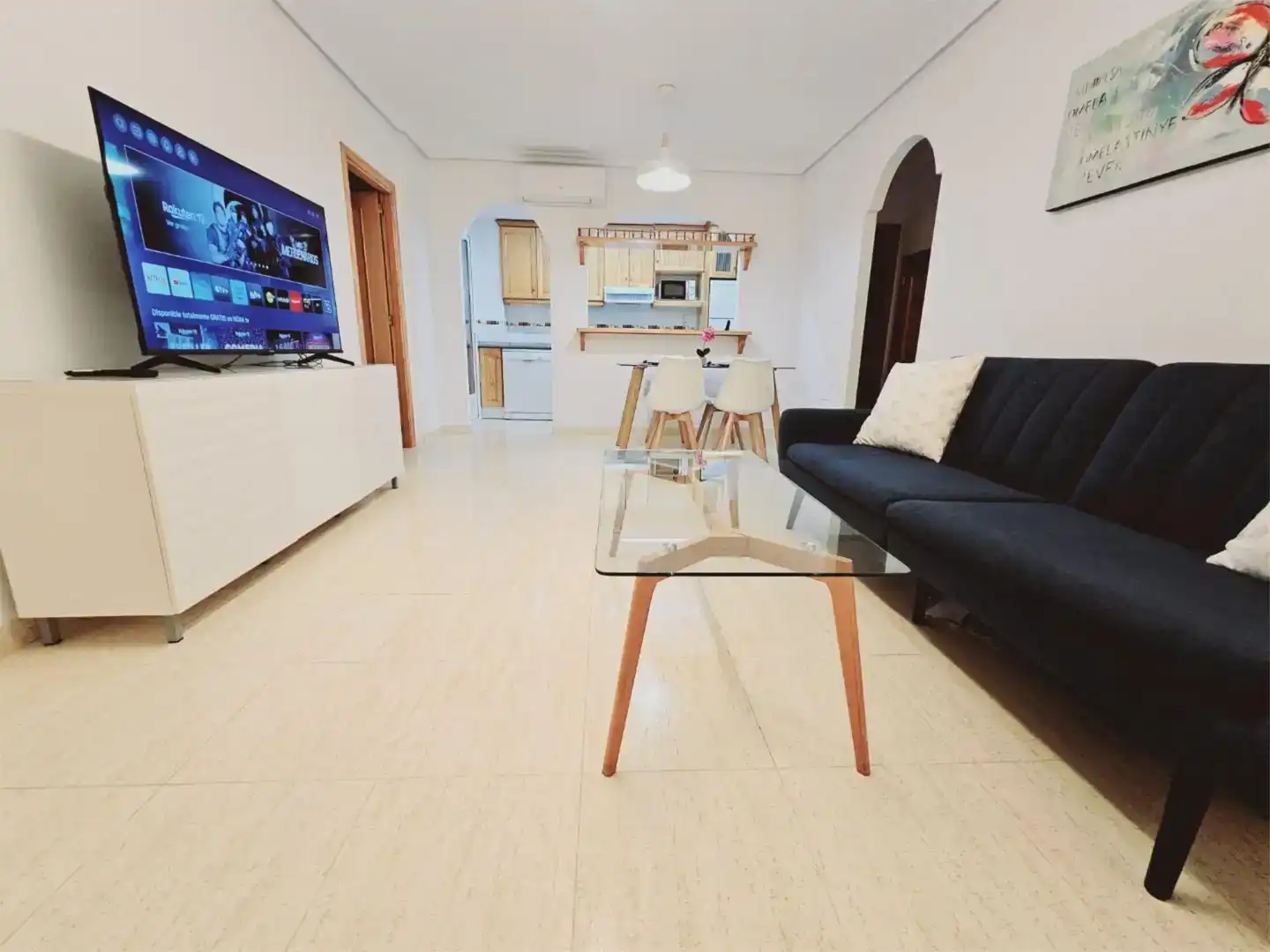 Wohnzimmer von Wohnung zum Verkauf in Daya Vieja mit Klimaanlage, Schwimmbad und Balkon