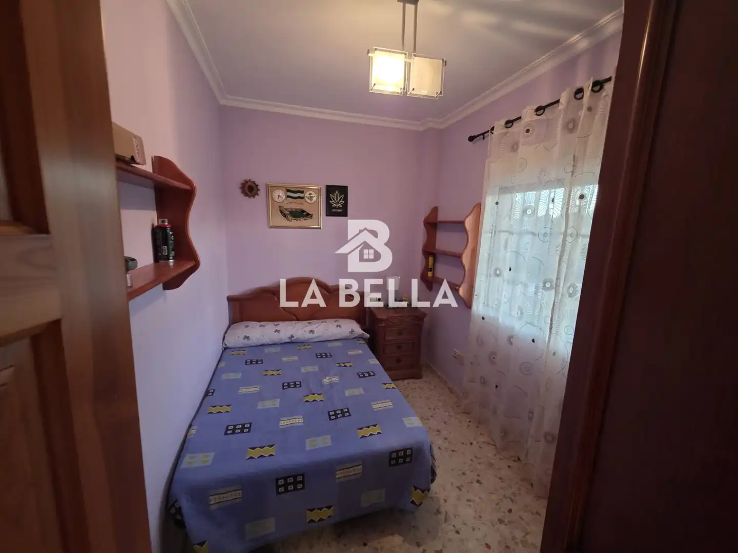 Dormitori de Casa o xalet en venda en Sevilla amb Aire condicionat, Jardí privat i Traster