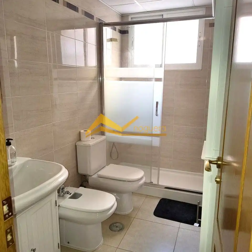 Baño de Piso en venta en Linares con Amueblado y Balcón