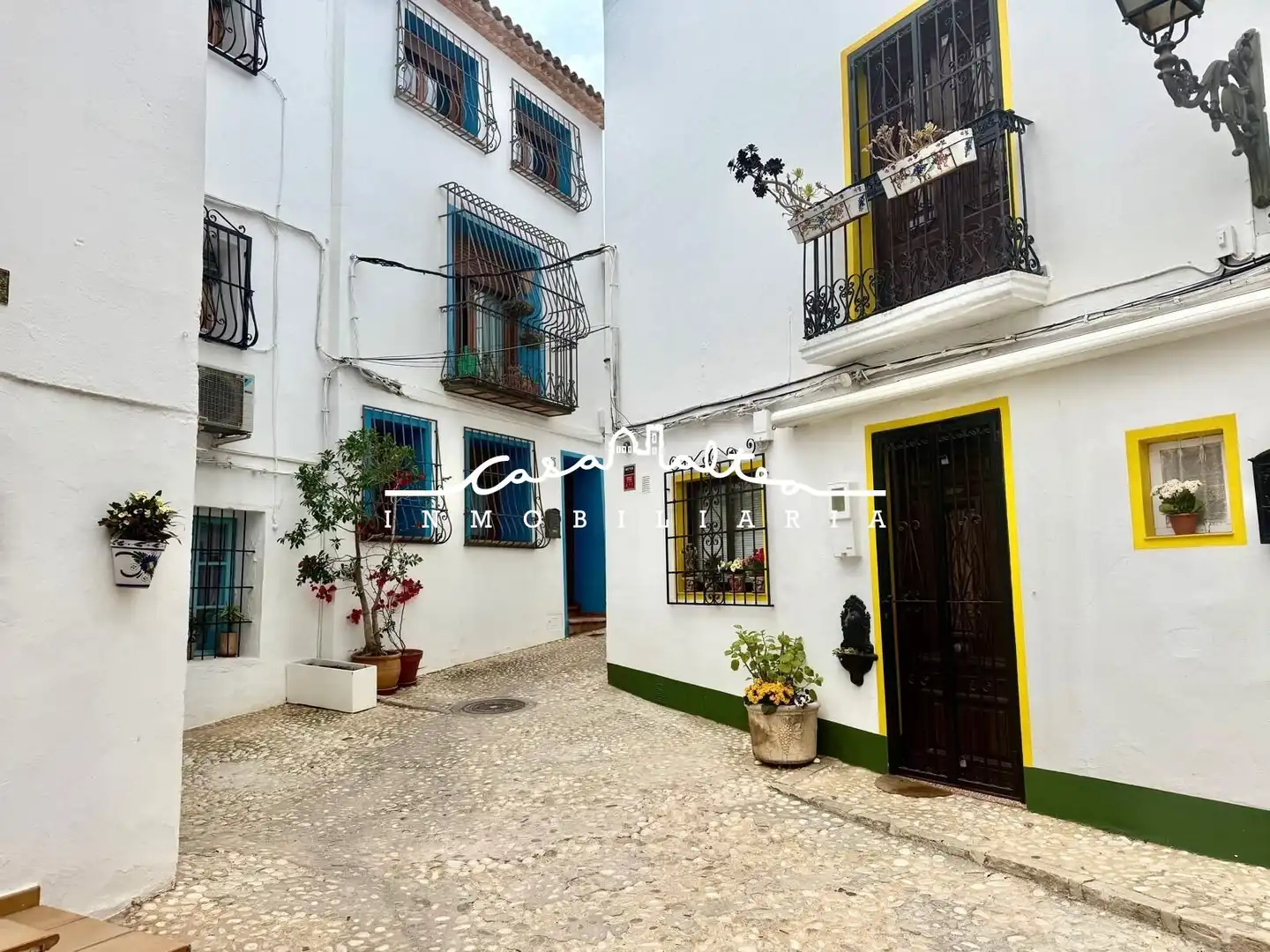 Vista exterior de Planta baja en venta en Altea con Aire acondicionado, Terraza y Amueblado