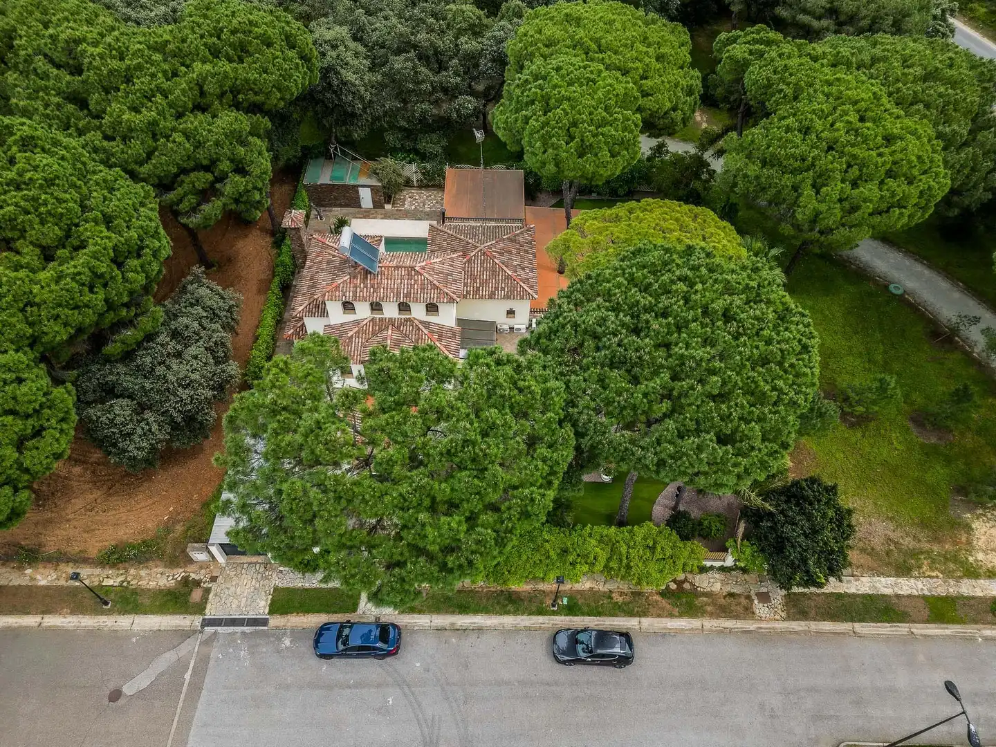 Chalet con piscina en venta en Bollullos de la Mitación, imagen 4