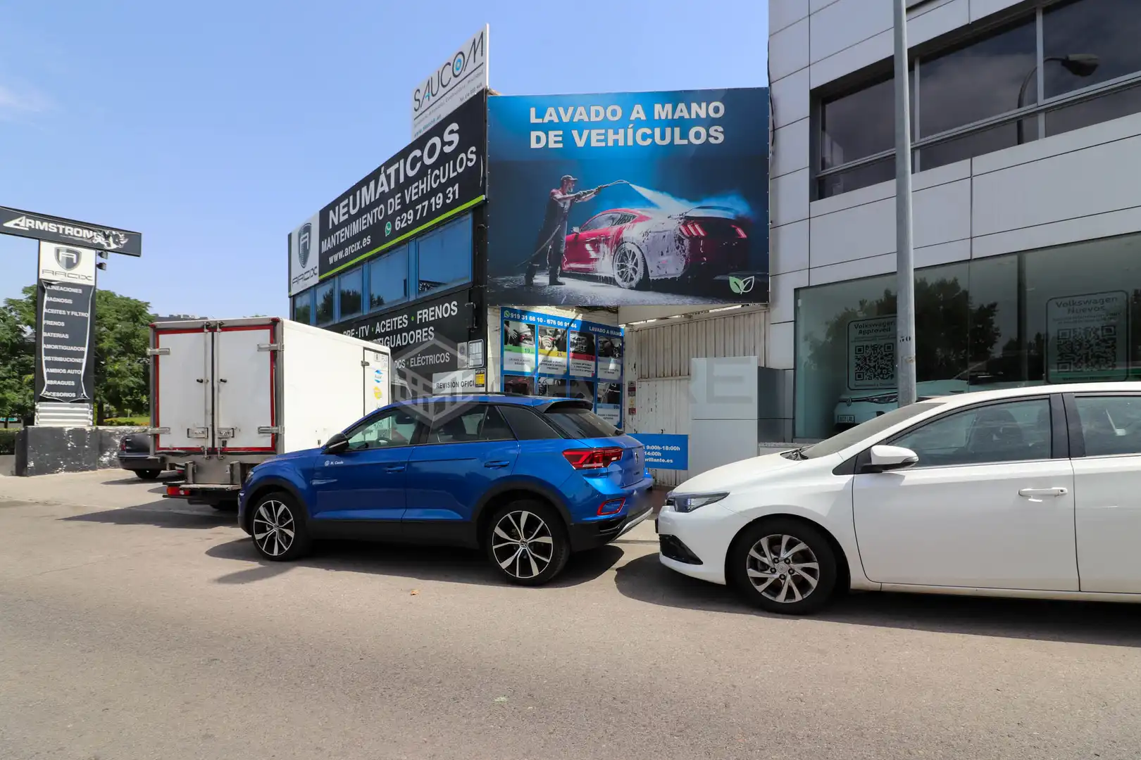 Local comercial de lloguer a Av. Leopoldo Calvo-Sotelo Bustelo, imagen 3