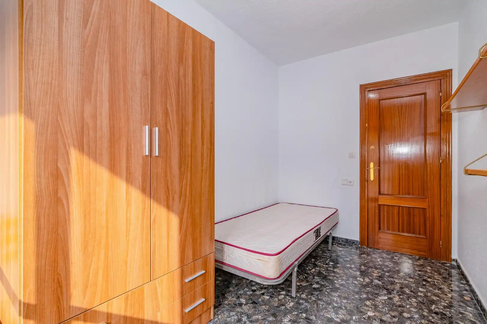 Wohnung zum Verkauf in Calle SAN ANTONIO MARIA CLARET, Loja