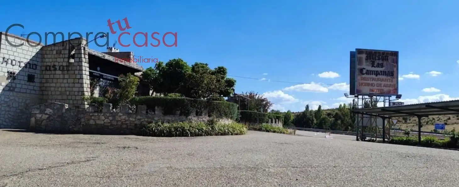 Vista exterior de Local en venta en Honrubia de la Cuesta con Amueblado