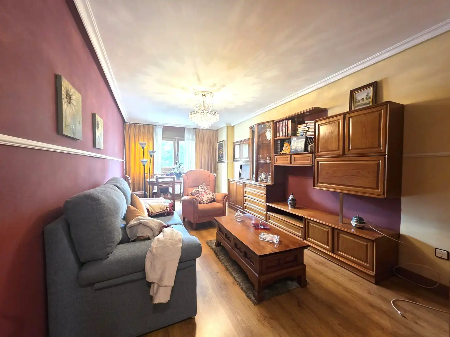 Wohnzimmer von Wohnung zum Verkauf in San Martín del Rey Aurelio mit Heizung, Privatgarten und Parkett