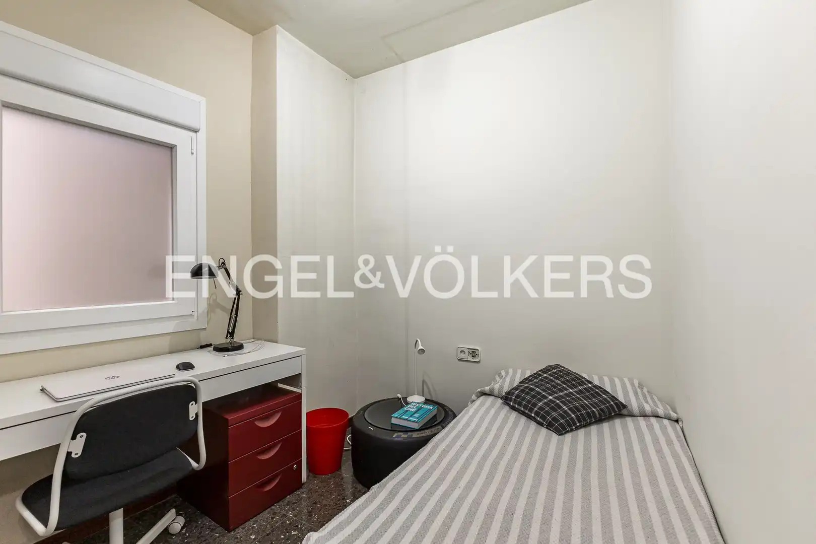 Habitación de Piso en venta en Barcelona con Calefacción, Parquet y Amueblado