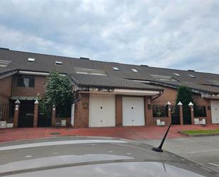 Exterior view of Single-family semi-detached for sale in El Astillero    with Private garden, Terrace and Storage room