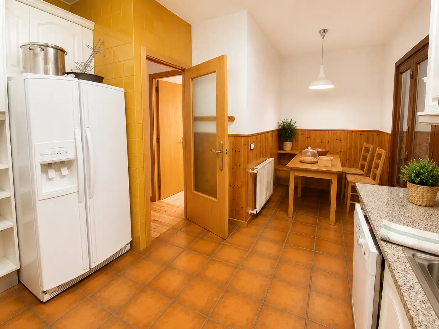 Cocina de Casa adosada de alquiler en Canillo con Calefacción, Parquet y Terraza