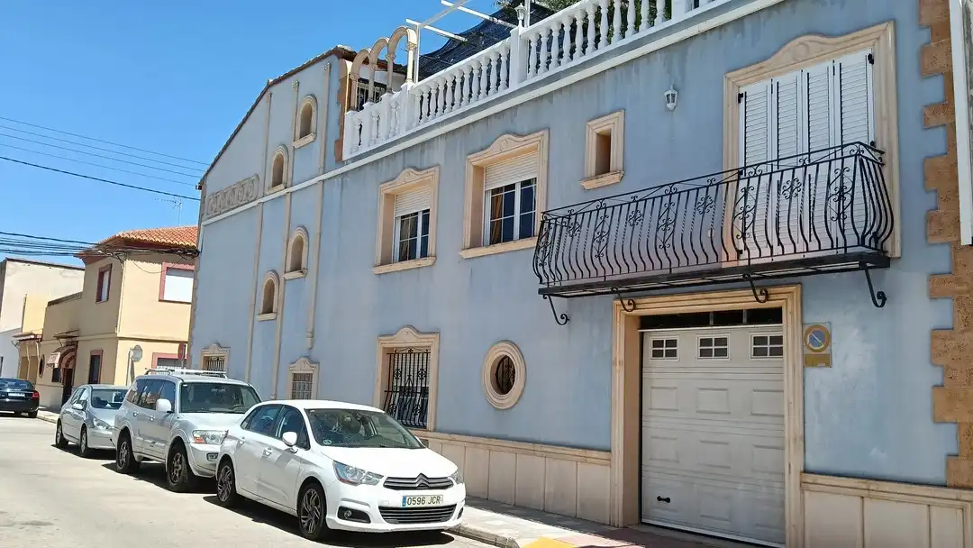 Adosado con terraza en venta en Carrer l'Alqueria 23, imagen 3