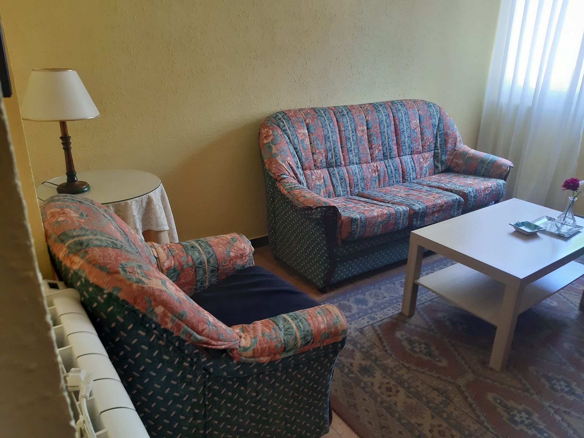 Living room of Flat to rent in Avilés  with Heating, Furnished and Oven