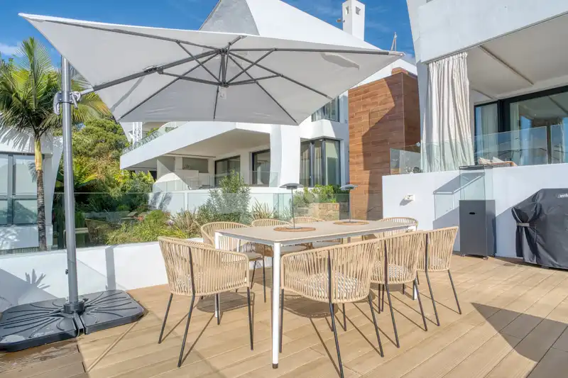 Terrassa de Apartament en venda en Marbella amb Aire condicionat, Calefacció i Jardí privat