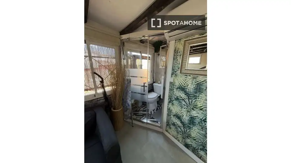 Schlafzimmer von Wohnung zur untervermieten in Madrid mit Klimaanlage, Heizung und Terrasse