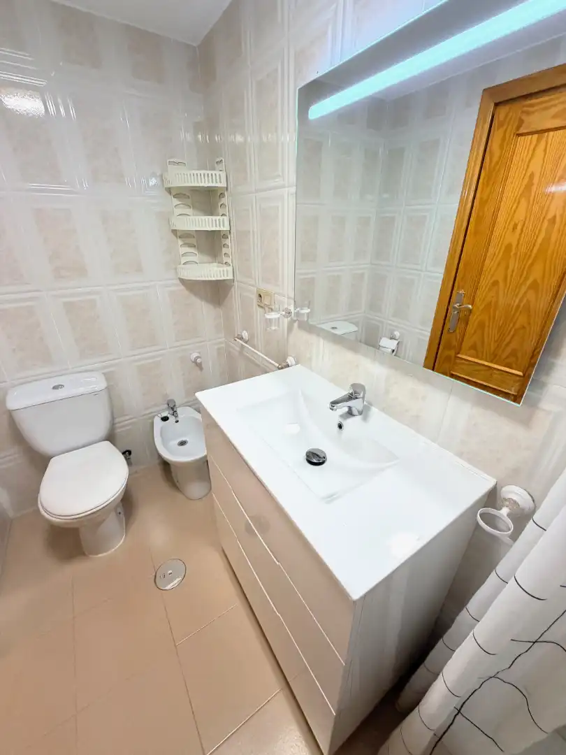 Flat for rent in Granada, Granada