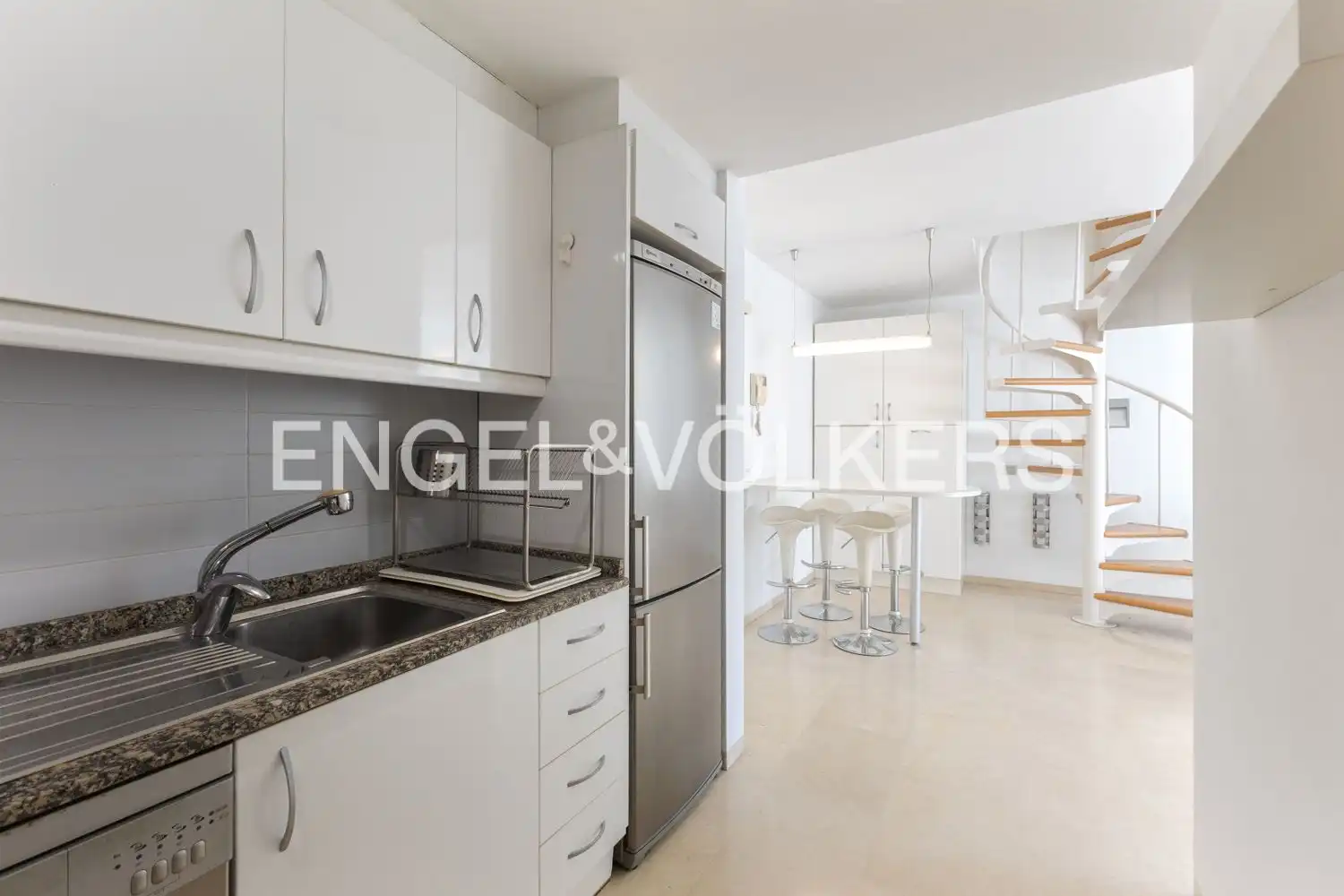 Cocina de Dúplex en venta en Valencia con Aire acondicionado y Calefacción