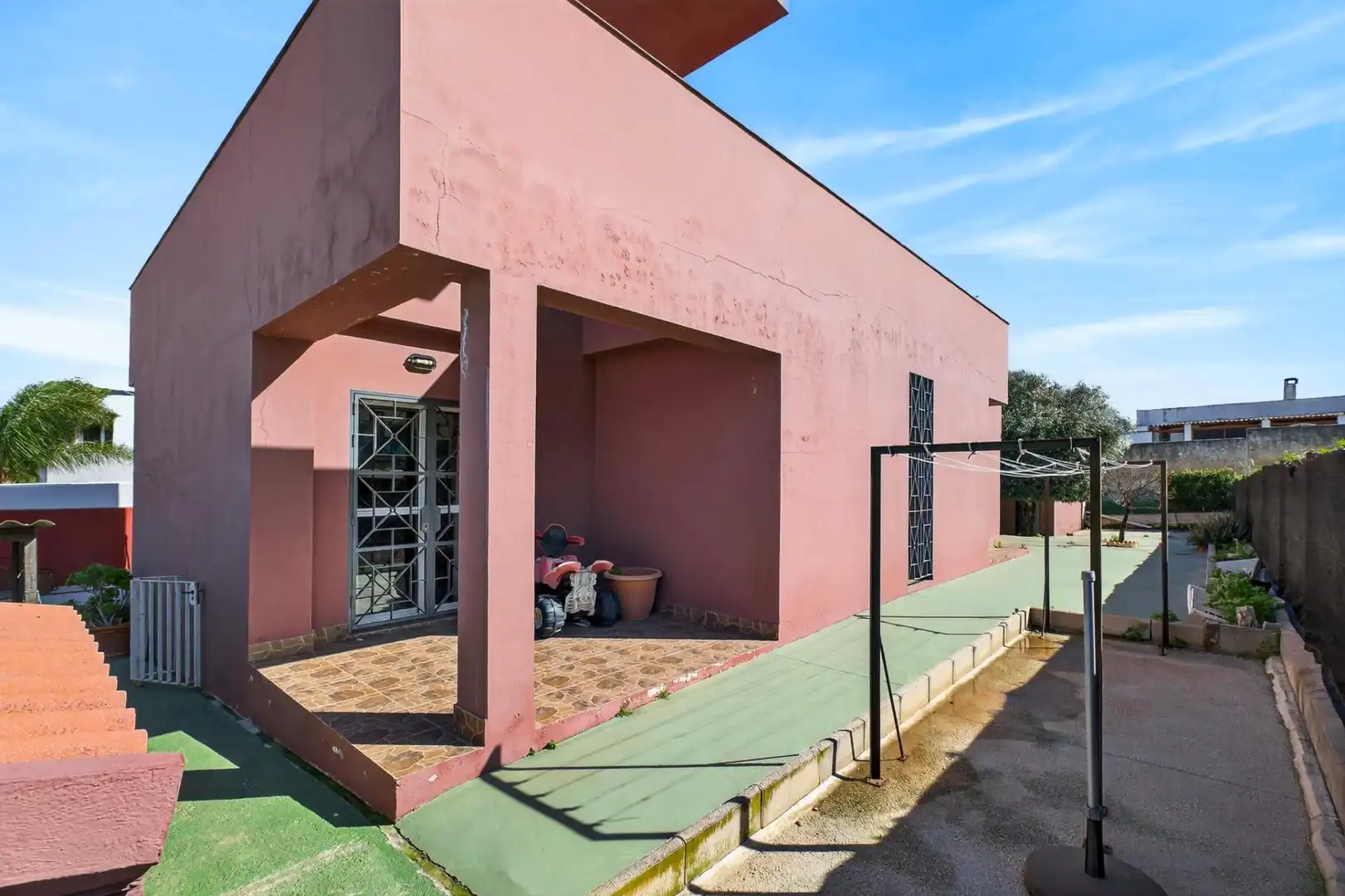 Vista exterior de Casa o xalet en venda en Alhaurín de la Torre
