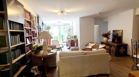 Foto 5 de Piso en venta en Peñagrande, Madrid Capital