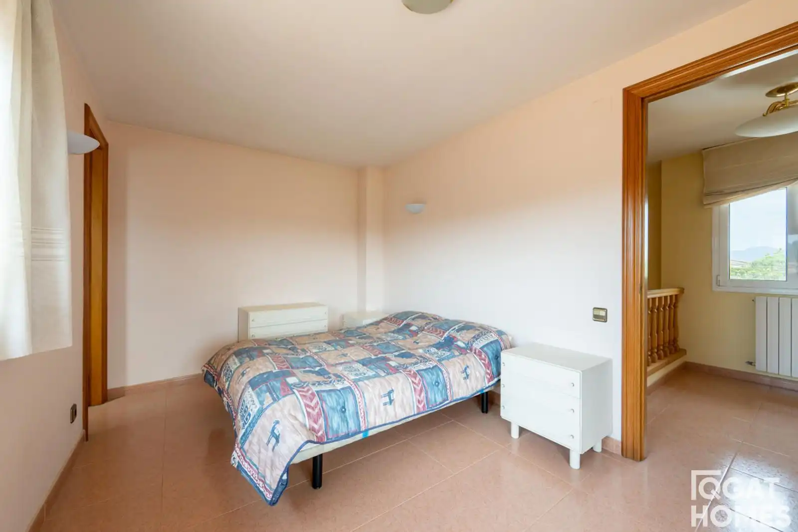 Dormitori de Casa o xalet en venda en Sant Cugat del Vallès amb Calefacció, Terrassa i Piscina