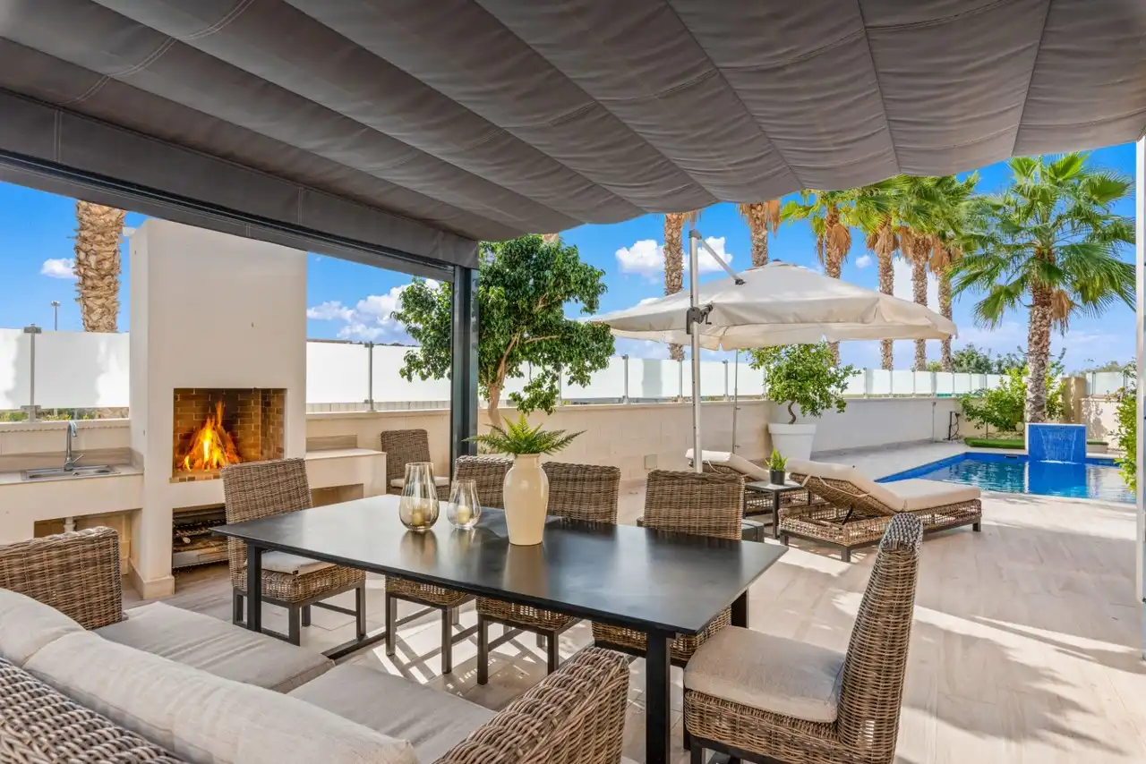 Terrassa de Casa o xalet en venda en Rojales amb Aire condicionat, Jardí privat i Terrassa
