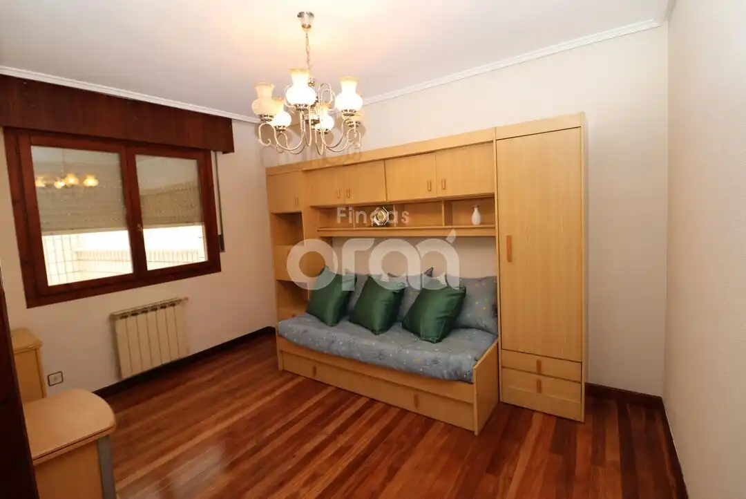 Habitación de Piso en venta en Santurtzi  con Calefacción, Amueblado y Balcón