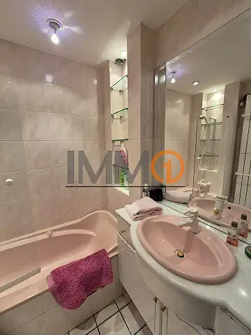 Baño de Ático en venta en Andorra la Vella con Calefacción