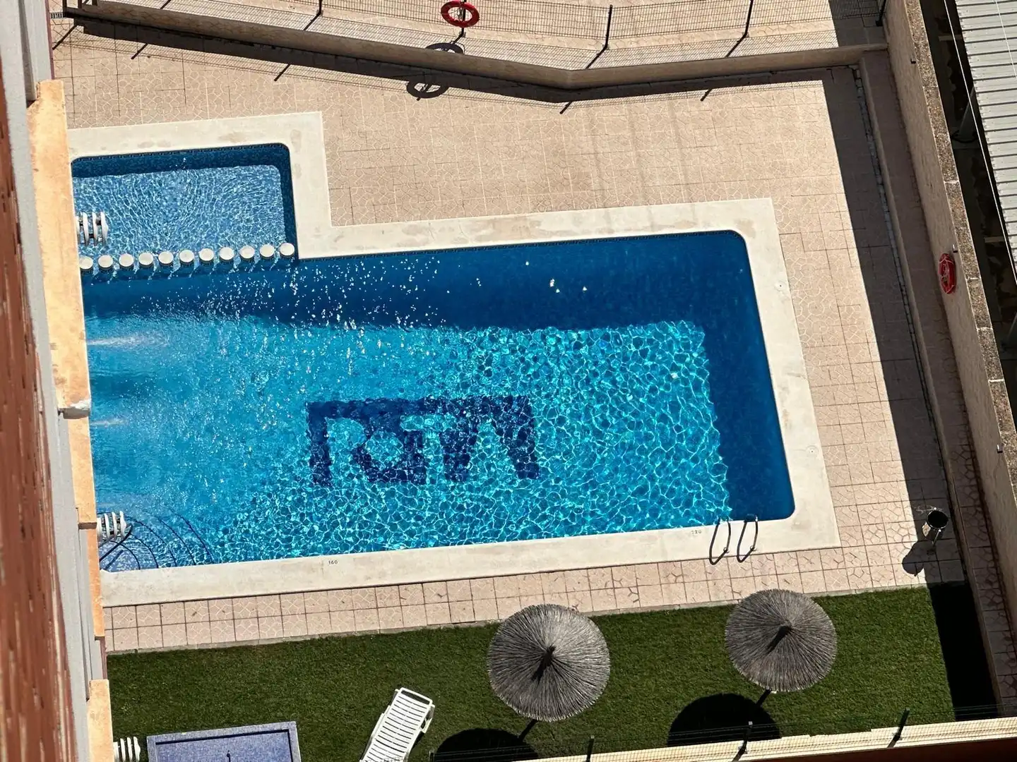 Piscina de Estudi en venda en Finestrat amb Jardí privat, Terrassa i Moblat