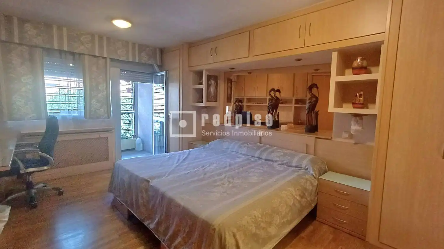 Bedroom of Flat for sale in Madrid  with Heating, Terrace and Storage room