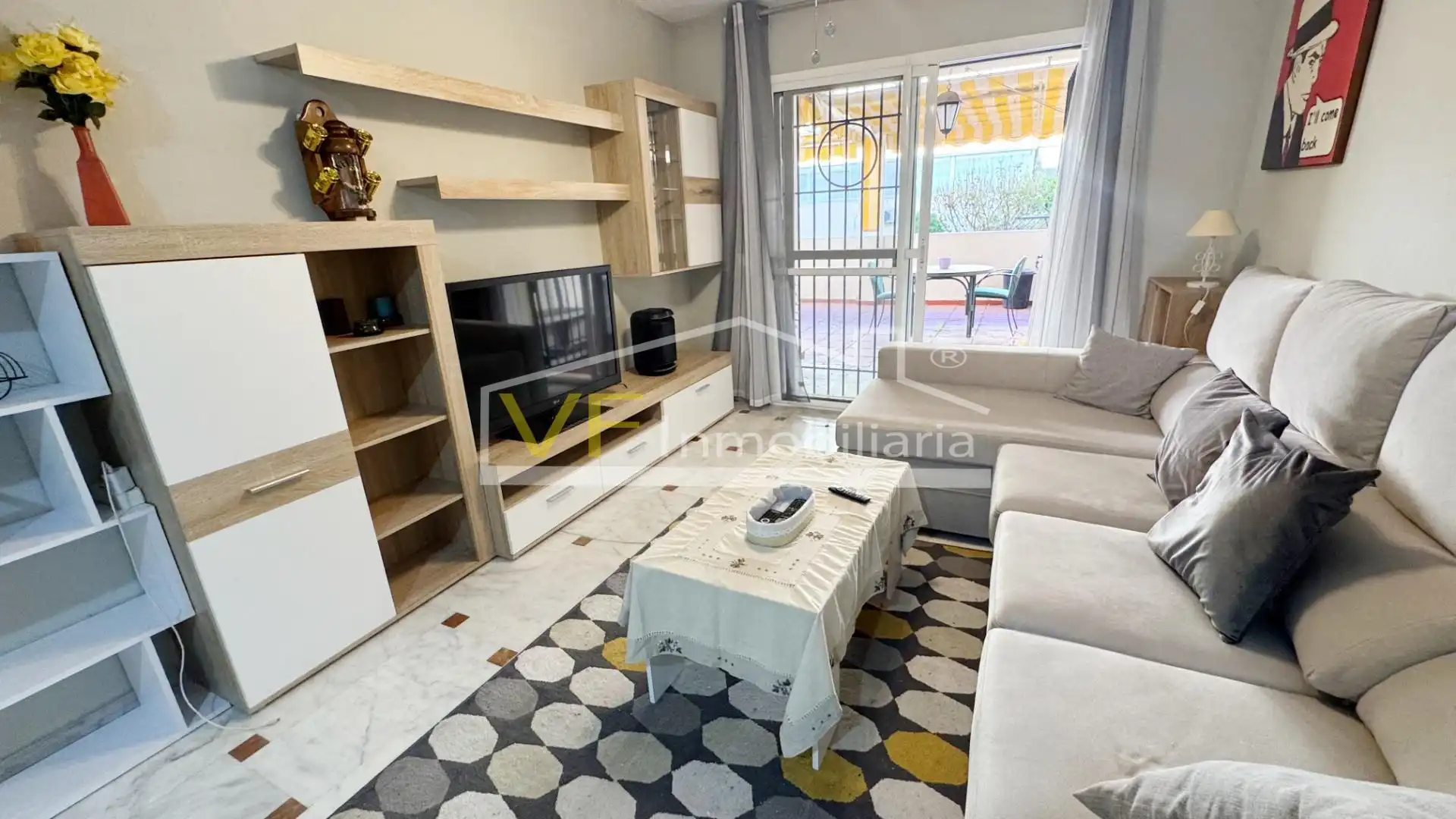 Living room of Flat for rent in Rincón de la Victoria  with Terrace and Community pool