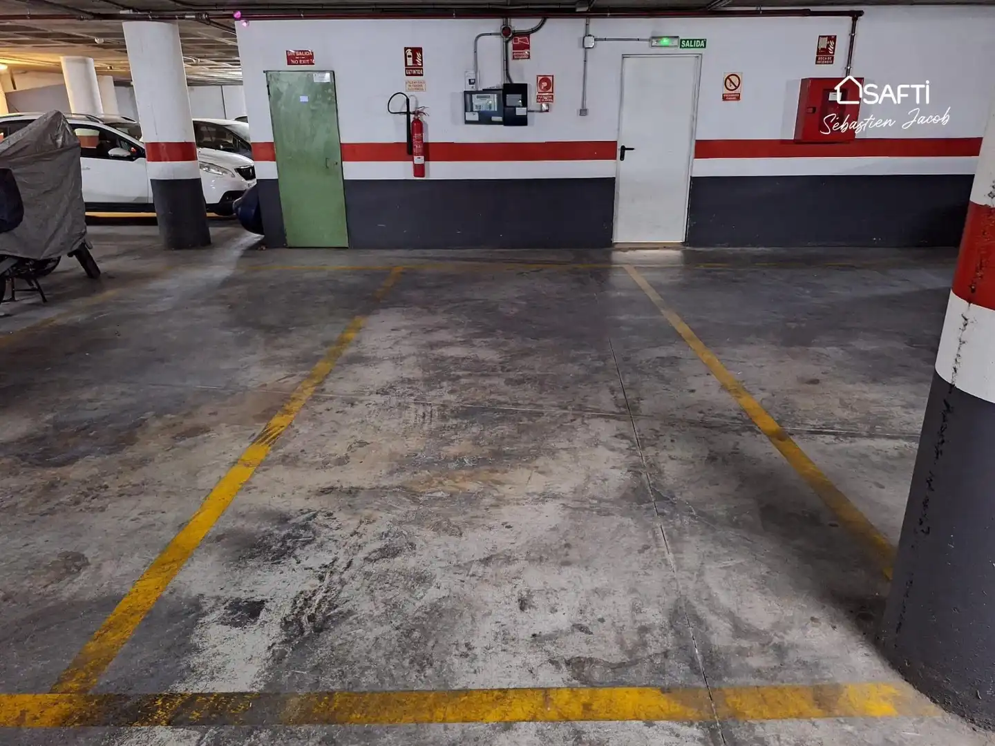 Parkplatz von Wohnung zum Verkauf in Jávea / Xàbia mit Heizung, Terrasse und Balkon