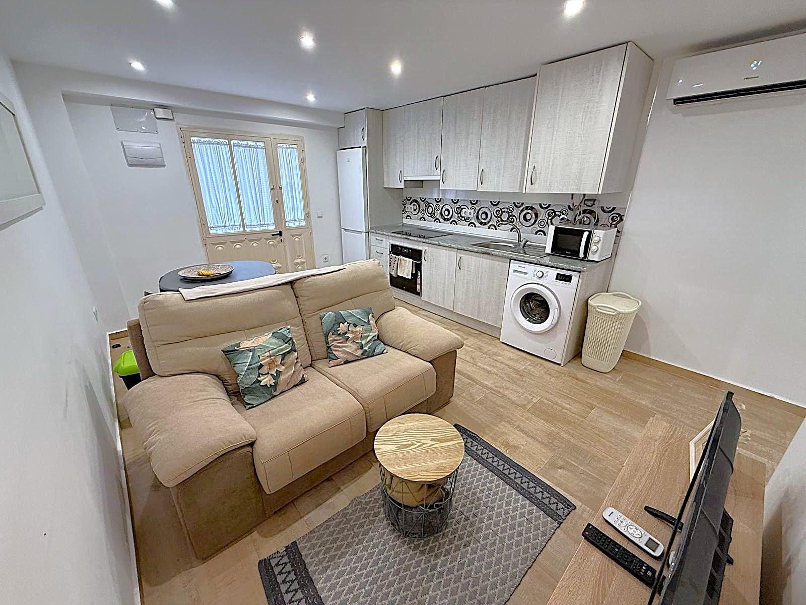 Sala de estar de Planta baja en venta en Benidorm con Aire acondicionado