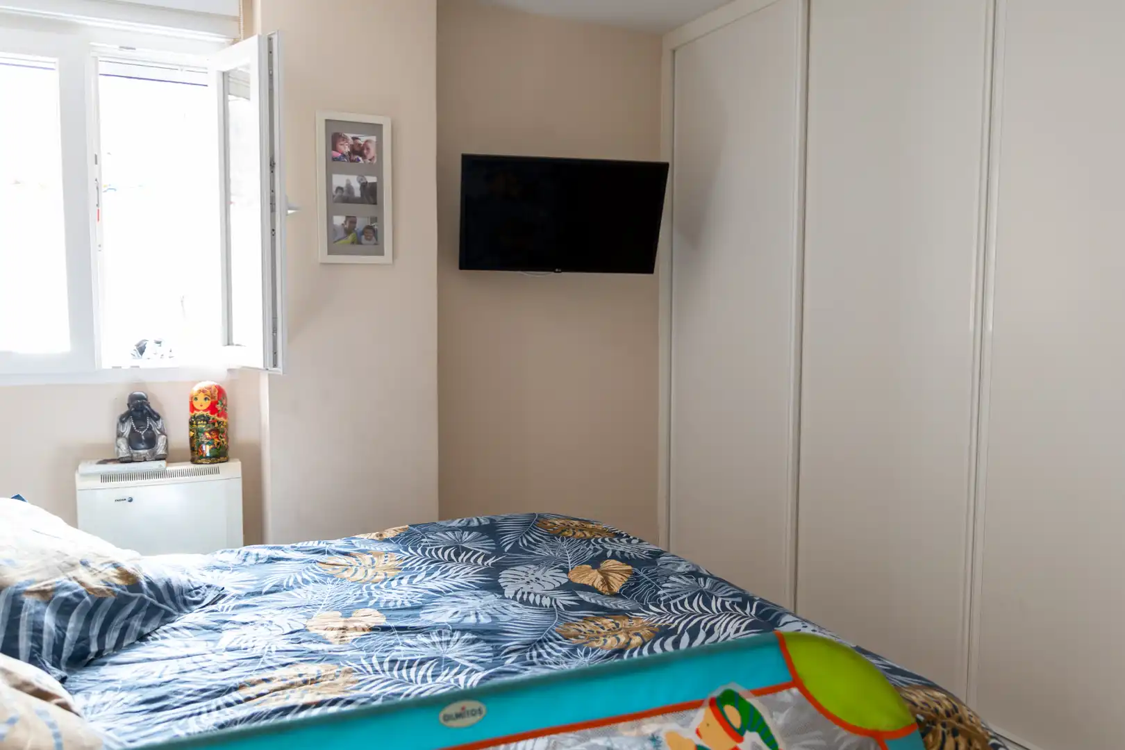 Bedroom of Flat for sale in Getafe  with Air Conditioner, Heating and Balcony
