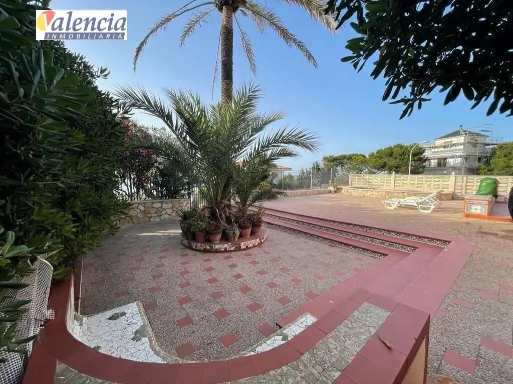 Villa avec piscine à vendre à El Faro, imagen 3