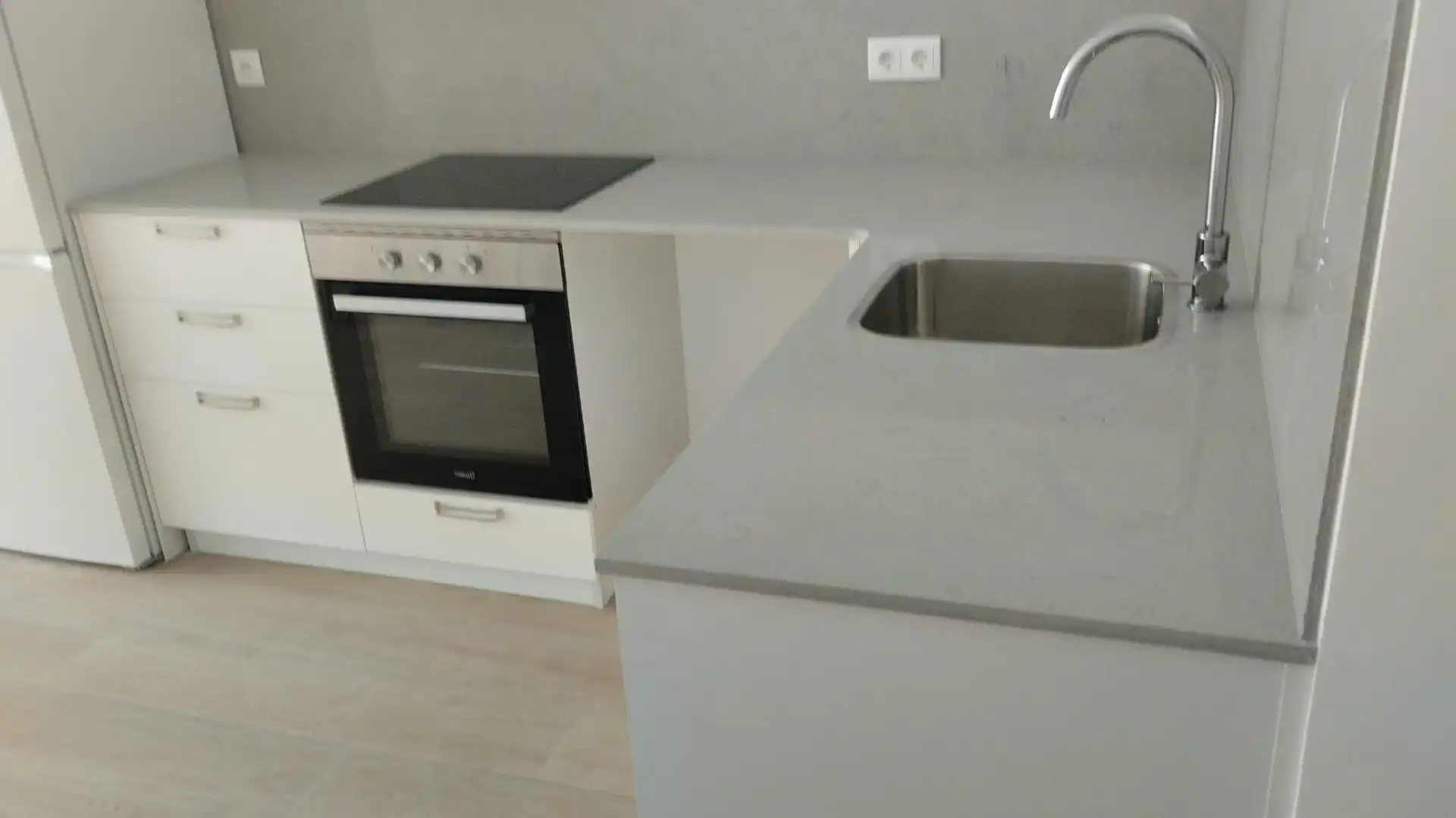 Kitchen of Ground floor for sale in Xirivella  with Air Conditioner, Terrace and Furnished