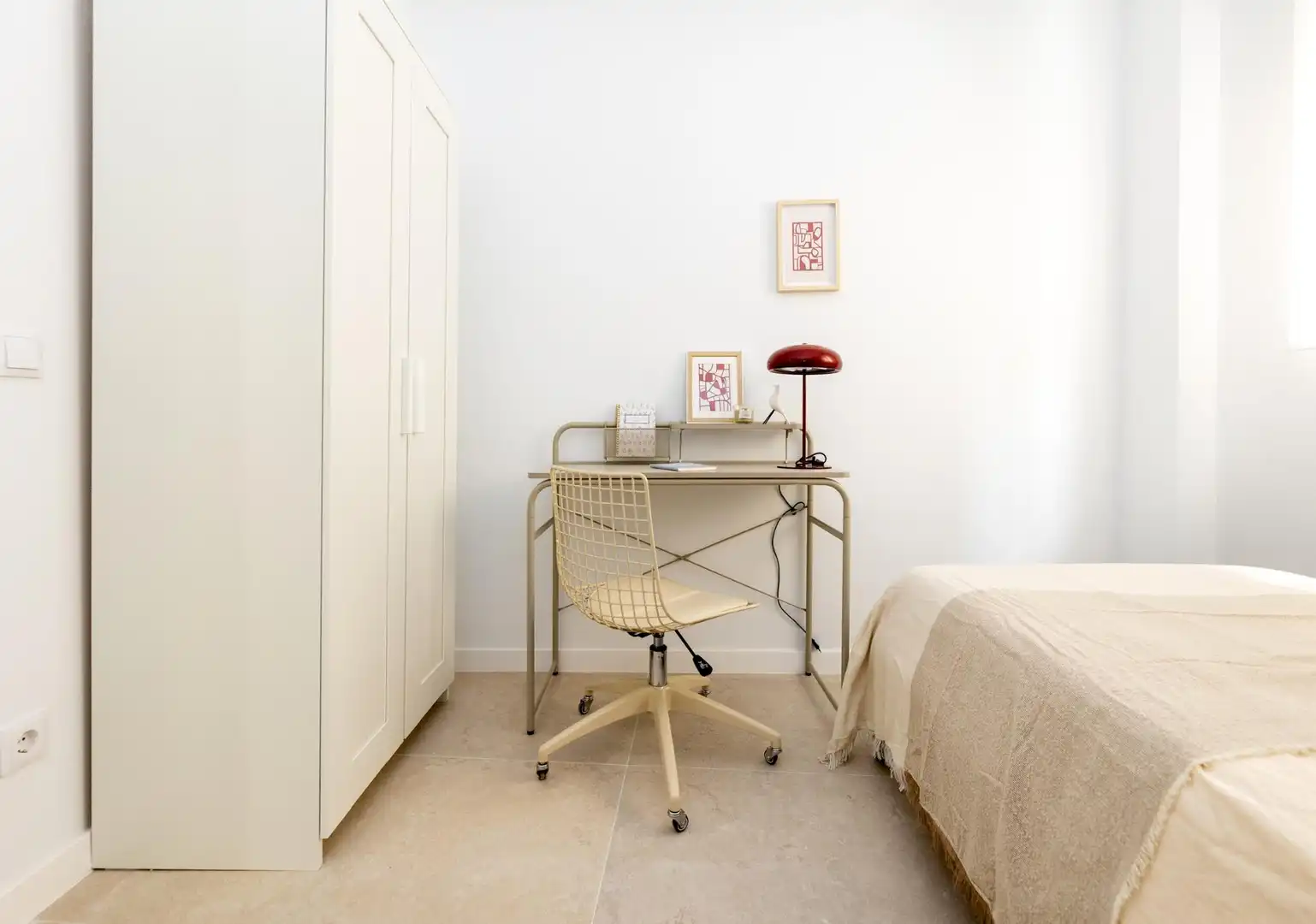 Bedroom of Apartments for sale in Granada  with Air Conditioner, Heating and Furnished