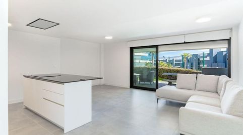 Foto 2 de Planta baja de alquiler en La Concha - Resina Golf, Estepona