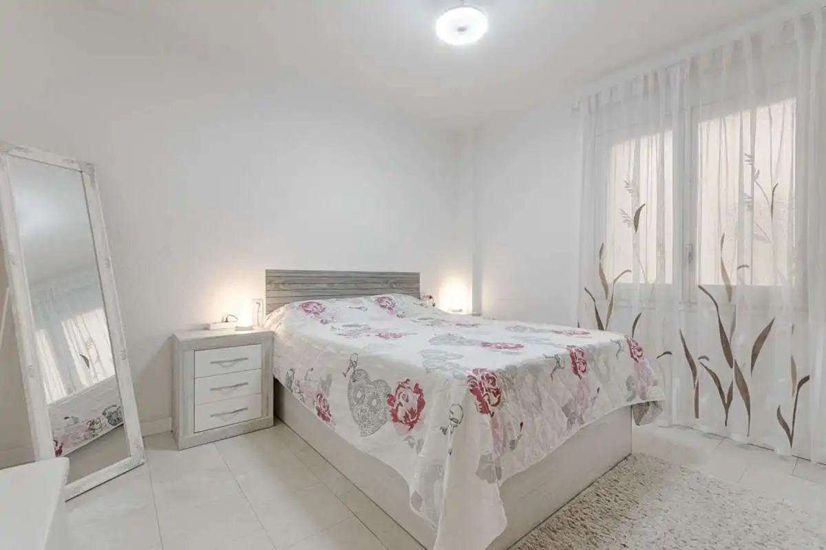 Bedroom of Apartments for sale in Roses